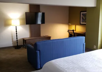 Holiday Inn Express Edgewood-Aberdeen-Bel Air by IHG hotel thumbnail 5