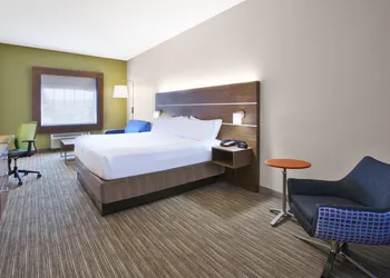 Holiday Inn Express & Suites Alcoa (Knoxville Airport) by IHG hotel thumbnail 3