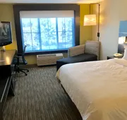 Holiday Inn Express Hotel & Suites Tracy by IHG hotel detail image 7
