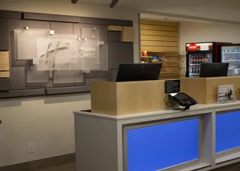 Holiday Inn Express Winfield by IHG hotel thumbnail 2