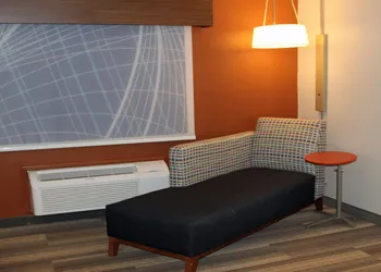 Holiday Inn Express Winfield by IHG hotel thumbnail 4