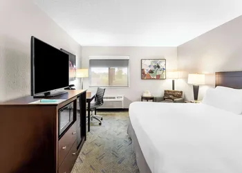 Best Western Oswego Hotel hotel thumbnail 8