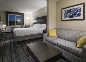 Holiday Inn Express Hotel & Suites Livermore by IHG hotel thumbnail 7