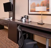 Holiday Inn Express & Suites Topeka West I-70 Wanamaker by IHG hotel detail image 7