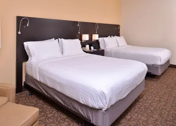 Holiday Inn Express & Suites Topeka West I-70 Wanamaker by IHG hotel thumbnail 8