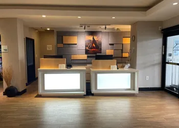Comfort Inn & Suites Miami - Route 66 hotel thumbnail 5