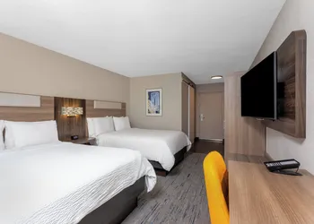 Holiday Inn Express & Suites Florida City by IHG hotel thumbnail 6
