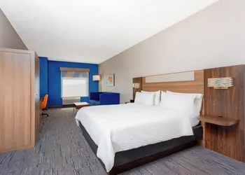 Holiday Inn Express & Suites Florida City by IHG hotel thumbnail 8