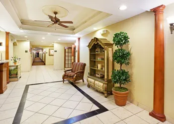 Holiday Inn Express & Suites Corbin by IHG hotel thumbnail 2