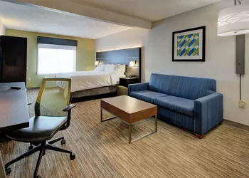Holiday Inn Express & Suites Charlotte-Concord-I-85 by IHG hotel thumbnail 8