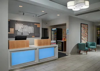 Holiday Inn Express & Suites Oxford by IHG hotel thumbnail 2