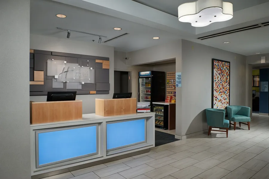 Holiday Inn Express & Suites Oxford by IHG hotel detail image 2