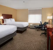 Holiday Inn Express & Suites Oxford by IHG hotel detail image 3