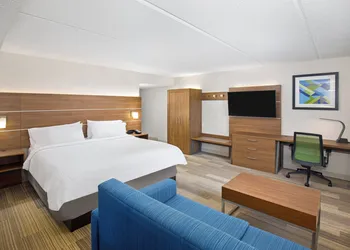 Holiday Inn Express Hotel and Suites Kings Mountain by IHG hotel thumbnail 4