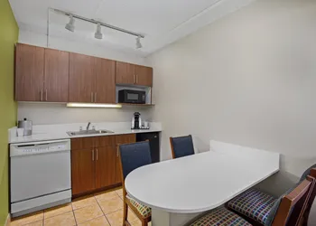 Holiday Inn Express Hotel and Suites Kings Mountain by IHG hotel thumbnail 5