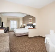 Holiday Inn Express Hotel & Suites Concordia by IHG hotel detail image 3