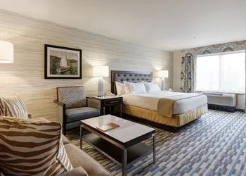 Holiday Inn Express Hotel & Suites Warwick-Providence (Arpt) by IHG hotel thumbnail 5