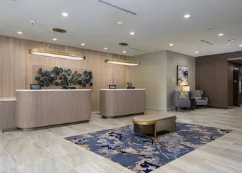 DoubleTree by Hilton Raleigh Midtown, NC hotel thumbnail 2