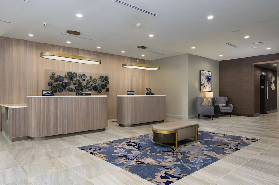 DoubleTree by Hilton Raleigh Midtown, NC hotel detail image 2