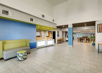 Holiday Inn Express & Suites Orangeburg by IHG hotel thumbnail 4