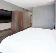 Holiday Inn Express Hotel & Suites Belleville by IHG hotel detail image 7
