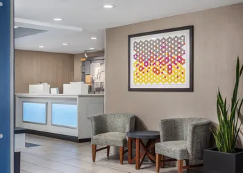 Holiday Inn Express Hotel & Suites Chattanooga-Lookout Mtn by IHG hotel thumbnail 4