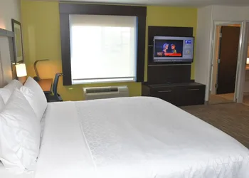 Holiday Inn Express Evanston by IHG hotel thumbnail 4