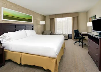 Holiday Inn Express Wilkesboro by IHG hotel thumbnail 4
