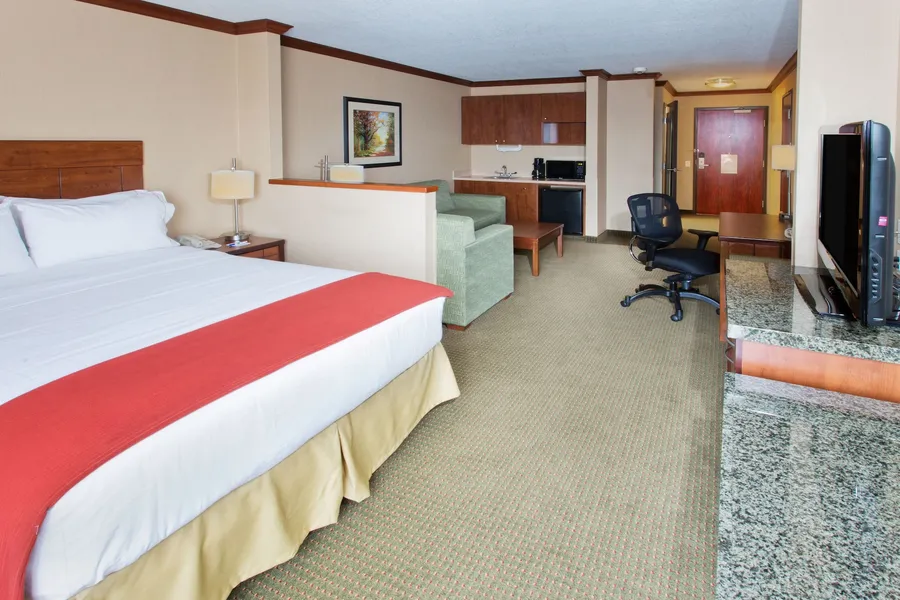 Holiday Inn Express Hotel & Suites Portland-NW Downtown by IHG hotel detail image 6