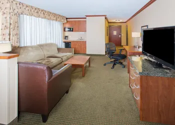 Holiday Inn Express Hotel & Suites Portland-NW Downtown by IHG hotel thumbnail 7