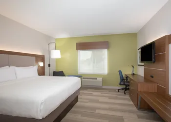 Holiday Inn Express & Suites Amarillo by IHG hotel thumbnail 4