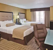 La Quinta Inn & Suites by Wyndham Hot Springs hotel detail image 5