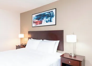 Delta Hotels by Marriott Kalamazoo Conference Center hotel thumbnail 5
