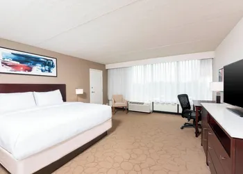Delta Hotels by Marriott Kalamazoo Conference Center hotel thumbnail 8