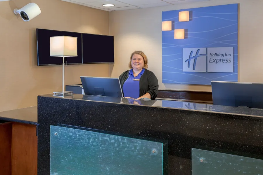 Holiday Inn Express Hotel & Suites Canton by IHG hotel detail image 2