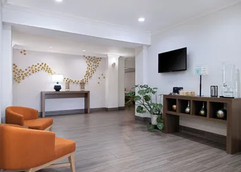 Garner Hotel Longview South by IHG hotel thumbnail 7