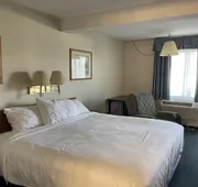 Landmark Inn hotel detail image 4
