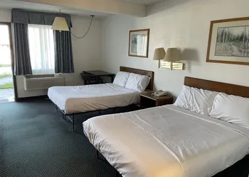 Landmark Inn hotel thumbnail 8