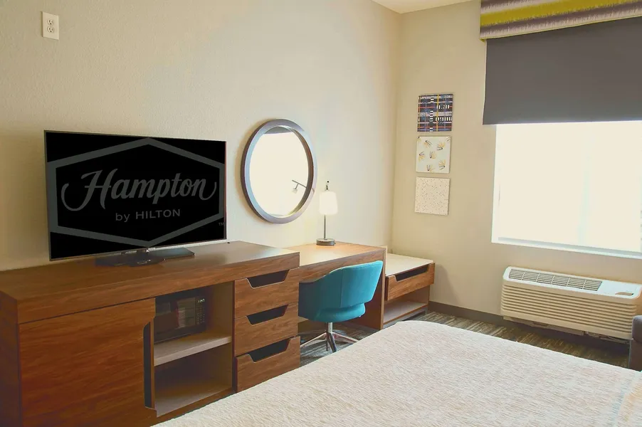 Hampton Inn & Suites Cathedral City hotel detail image 6