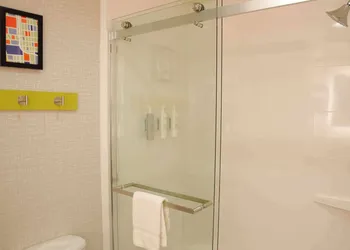 Hampton Inn & Suites Cathedral City hotel thumbnail 7