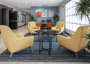Holiday Inn Express Hotel & Suites Hermosa Beach by IHG hotel thumbnail 4