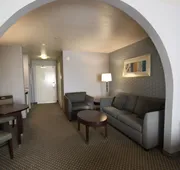 Holiday Inn Express Hotel & Suites Hermosa Beach by IHG hotel detail image 7