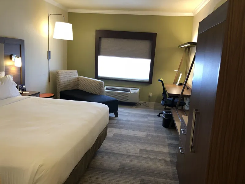 Holiday Inn Express Hotel & Suites Greenville by IHG hotel detail image 6