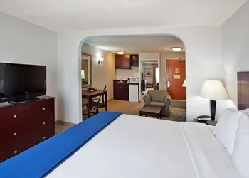 Holiday Inn Express Hotel & Suites Bremen by IHG hotel thumbnail 4