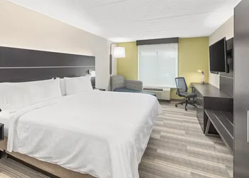 Holiday Inn Express & Suites Greenville-I-85 & Woodruff Rd by IHG hotel thumbnail 6