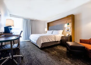 Holiday Inn Grand Haven-Spring Lake by IHG hotel thumbnail 4