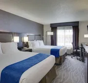 Holiday Inn Express Hotel & Suites Meadowlands Area by IHG hotel detail image 5