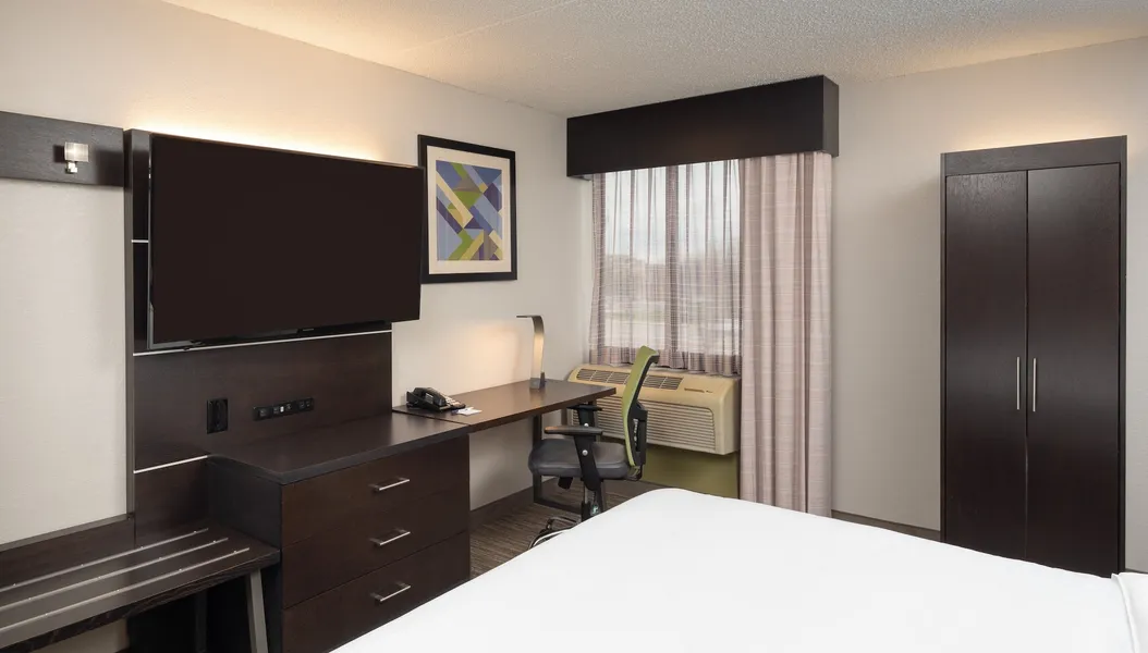 Holiday Inn Express Rochester - Greece by IHG hotel detail image 6