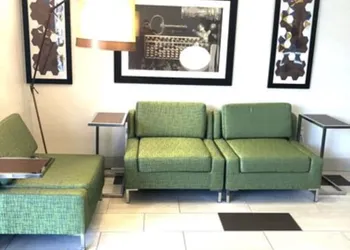Holiday Inn Express Venice by IHG hotel thumbnail 6