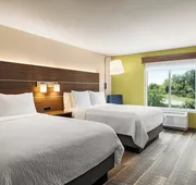 Holiday Inn Express & Suites Hagerstown by IHG hotel detail image 7
